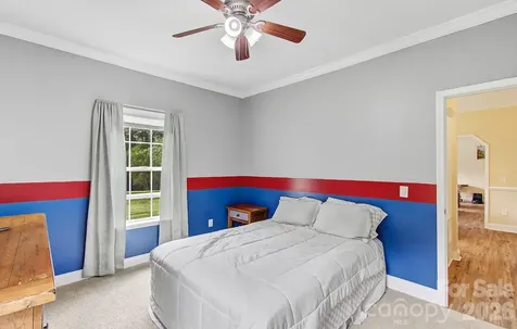 40 Liberty Road Candler NC 28715