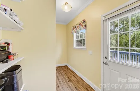 40 Liberty Road Candler NC 28715
