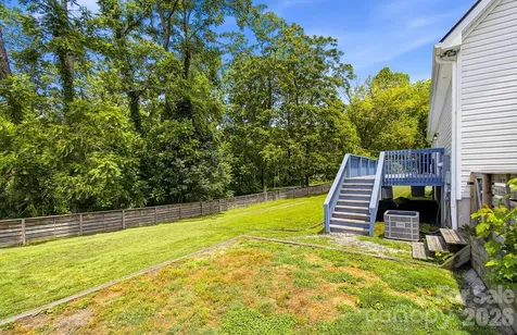 40 Liberty Road Candler NC 28715