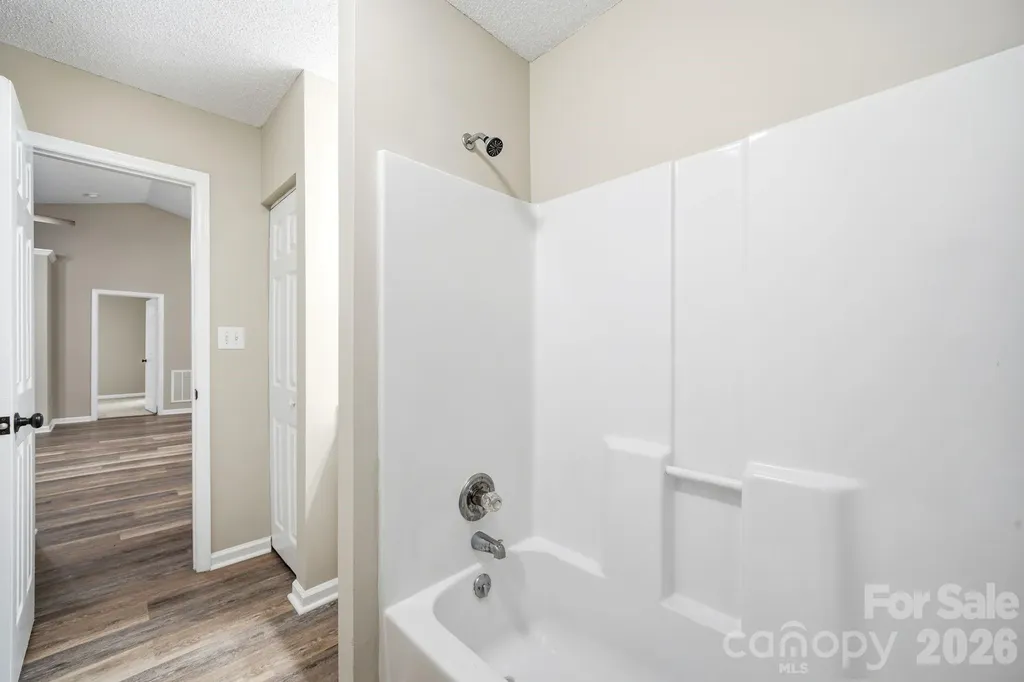 6324 Grove Park Boulevard Charlotte NC 28215