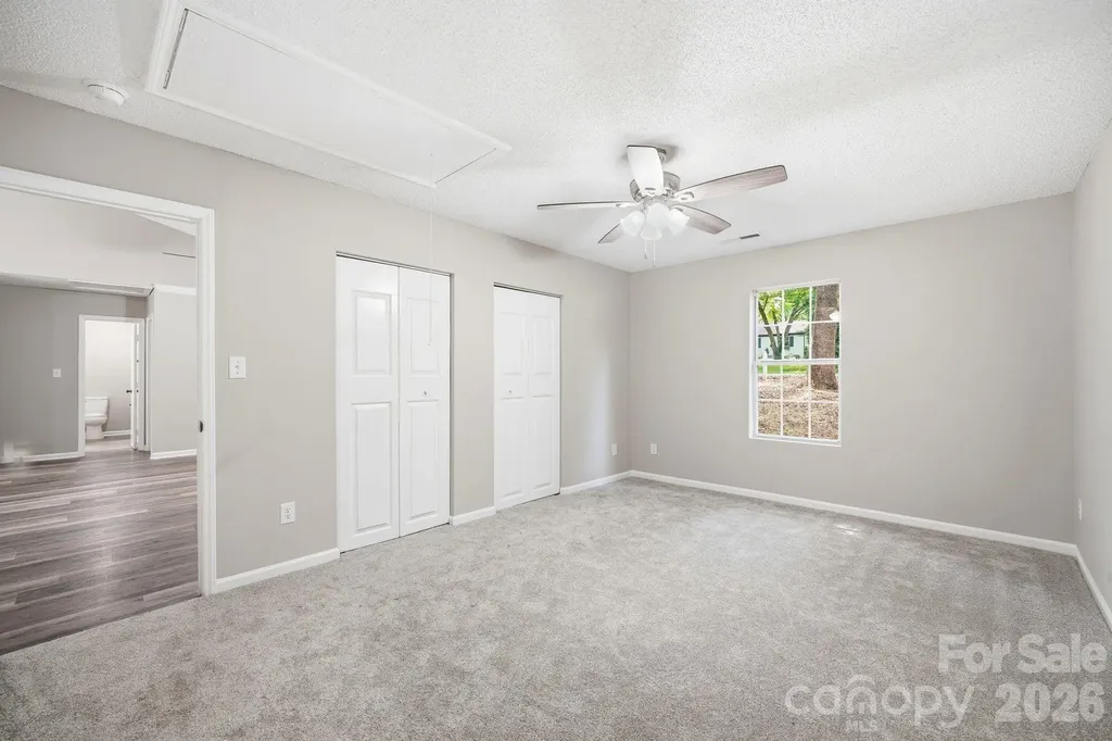 6324 Grove Park Boulevard Charlotte NC 28215