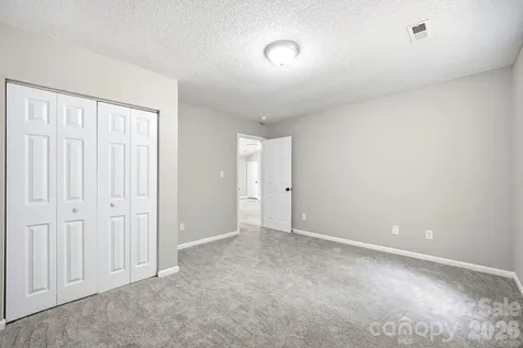 6324 Grove Park Boulevard Charlotte NC 28215