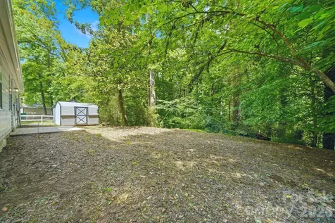 6324 Grove Park Boulevard Charlotte NC 28215