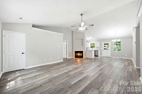 6324 Grove Park Boulevard Charlotte NC 28215