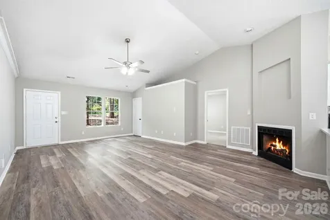6324 Grove Park Boulevard Charlotte NC 28215