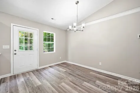 6324 Grove Park Boulevard Charlotte NC 28215