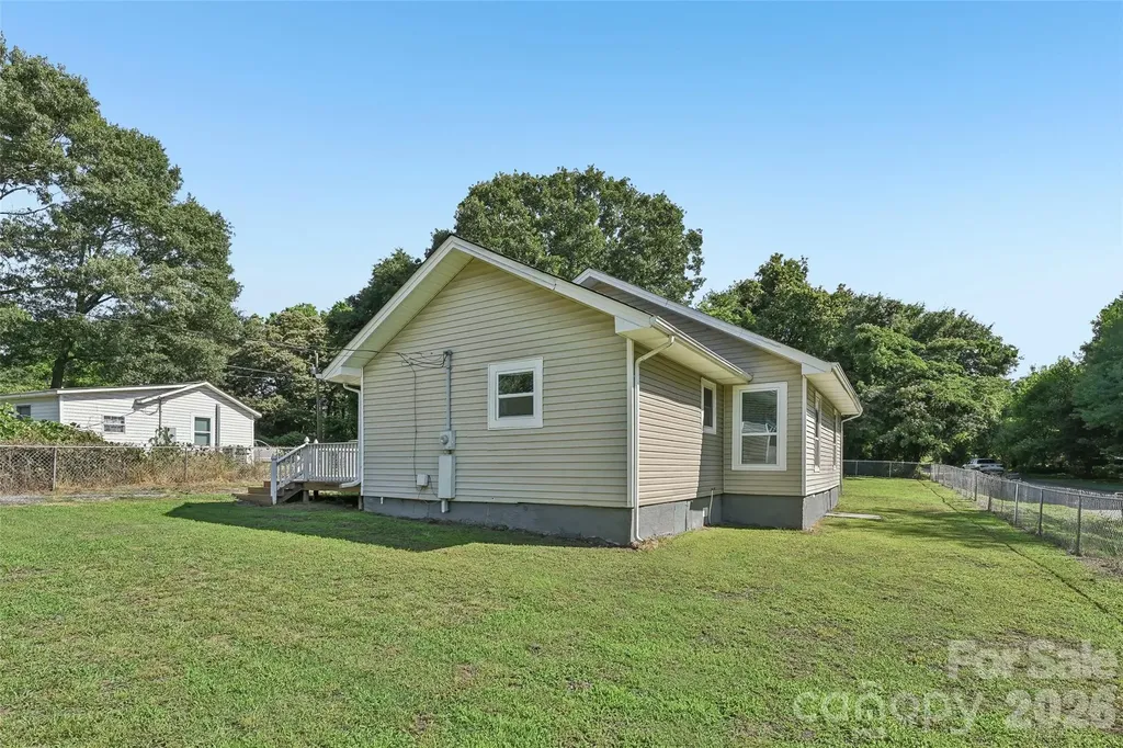 2509 Gardner Street Gastonia NC 28056
