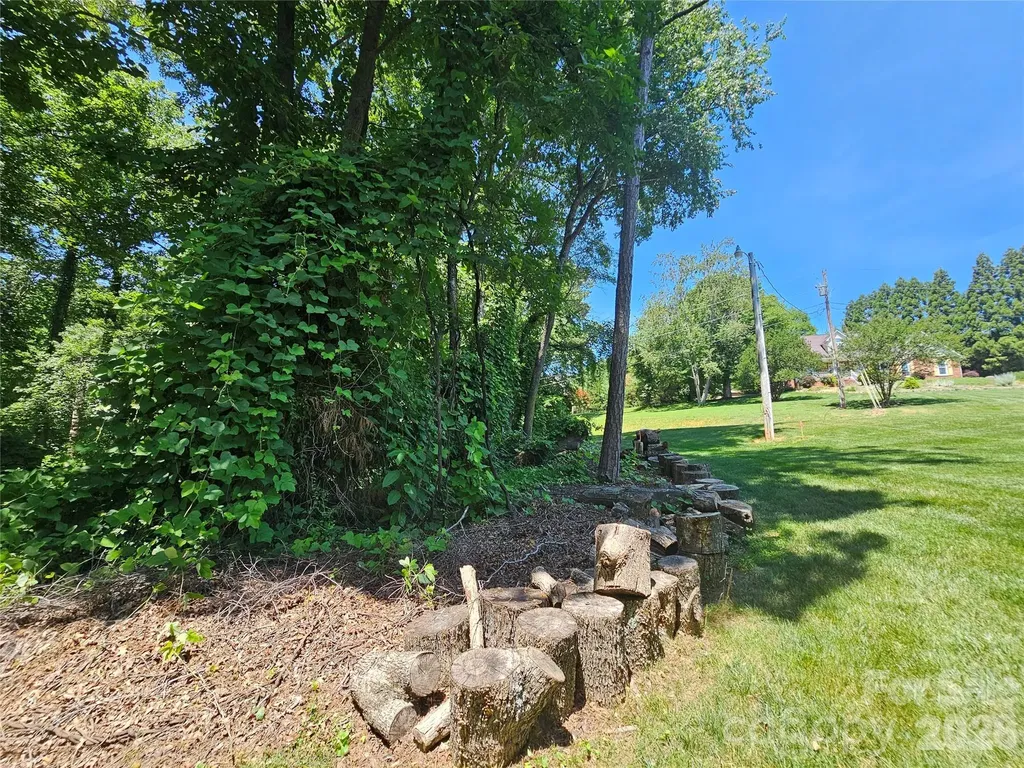 130 Kester Drive Cherryville NC 28021