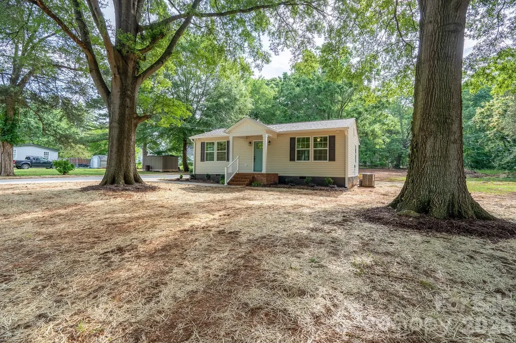 185 Garden Lane Salisbury NC 28146