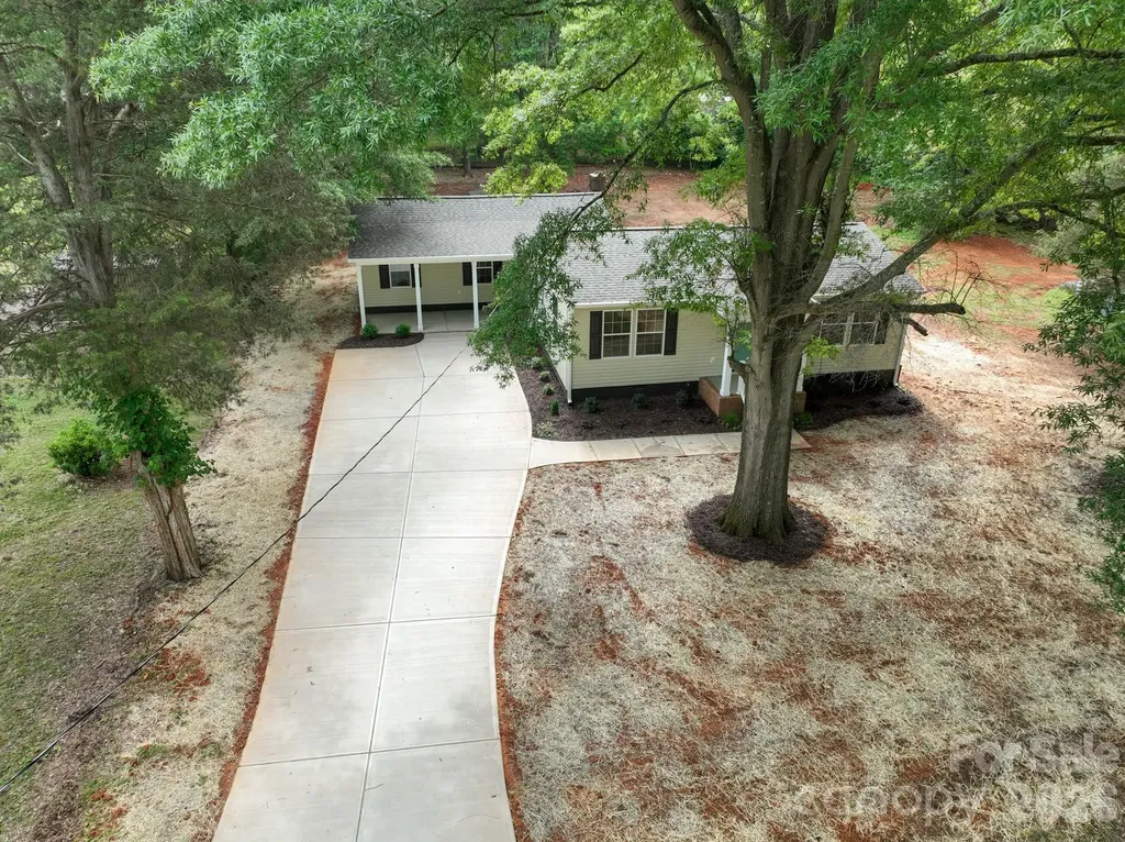 185 Garden Lane Salisbury NC 28146