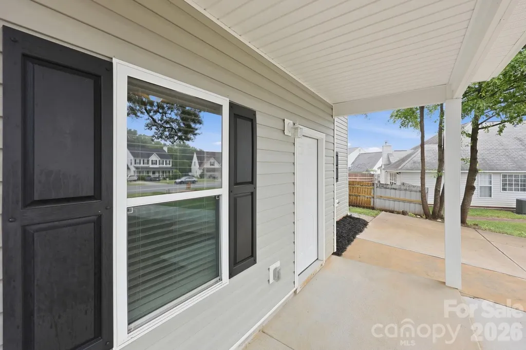 8625 Terra Cotta Drive Charlotte NC 28215