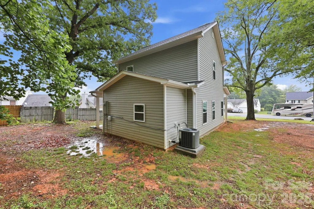 8625 Terra Cotta Drive Charlotte NC 28215