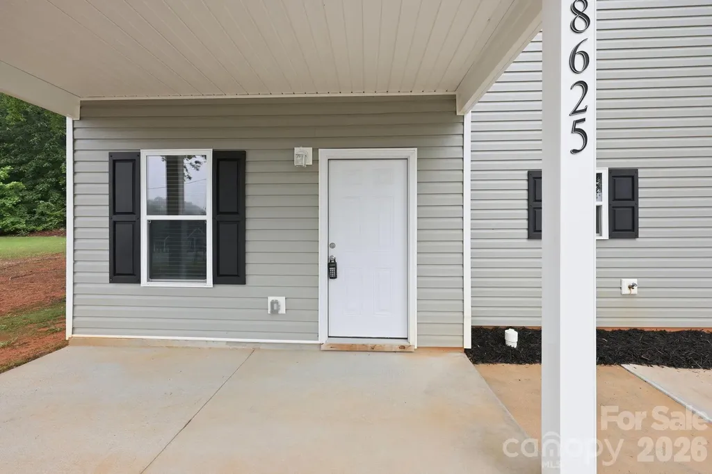 8625 Terra Cotta Drive Charlotte NC 28215