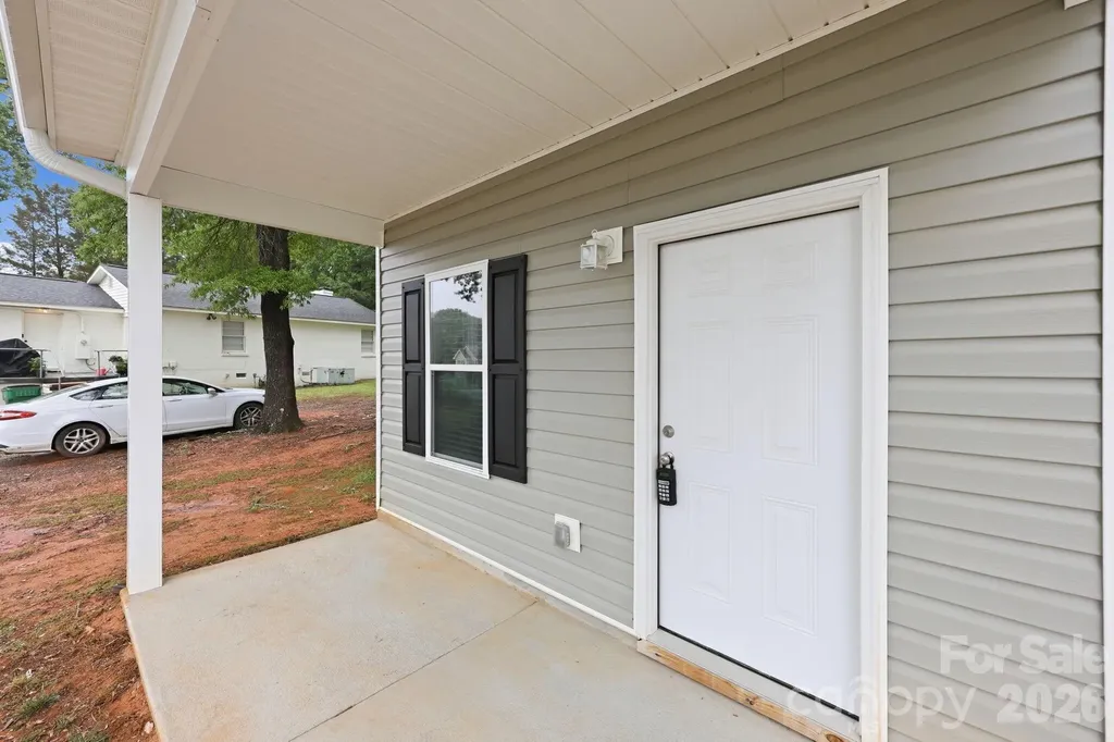 8625 Terra Cotta Drive Charlotte NC 28215