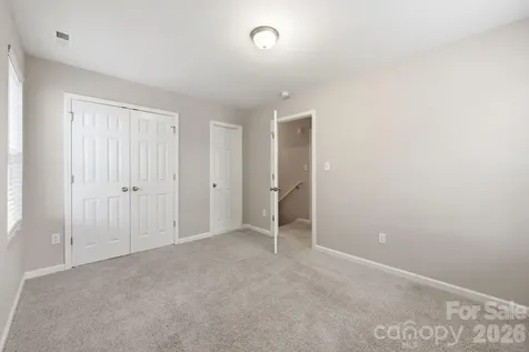 8625 Terra Cotta Drive Charlotte NC 28215