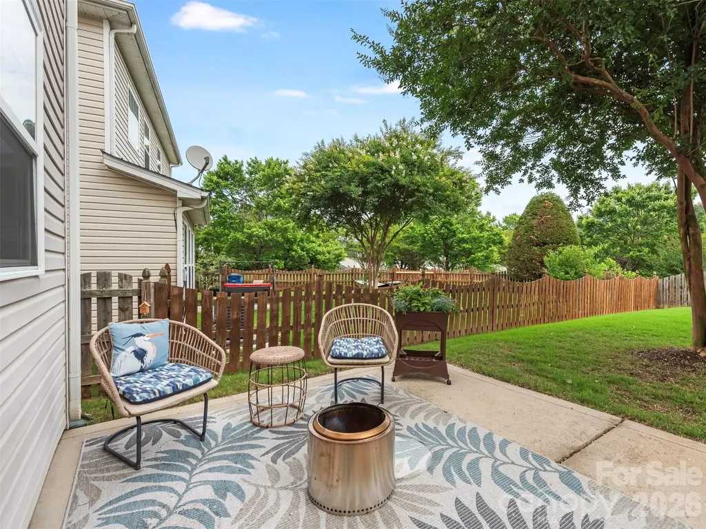 1100 Mountain Laurel Court Matthews NC 28104