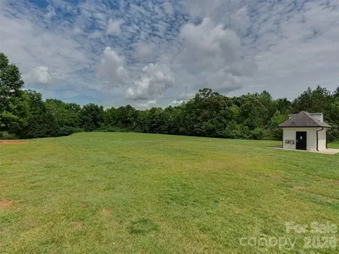 1100 Mountain Laurel Court Matthews NC 28104