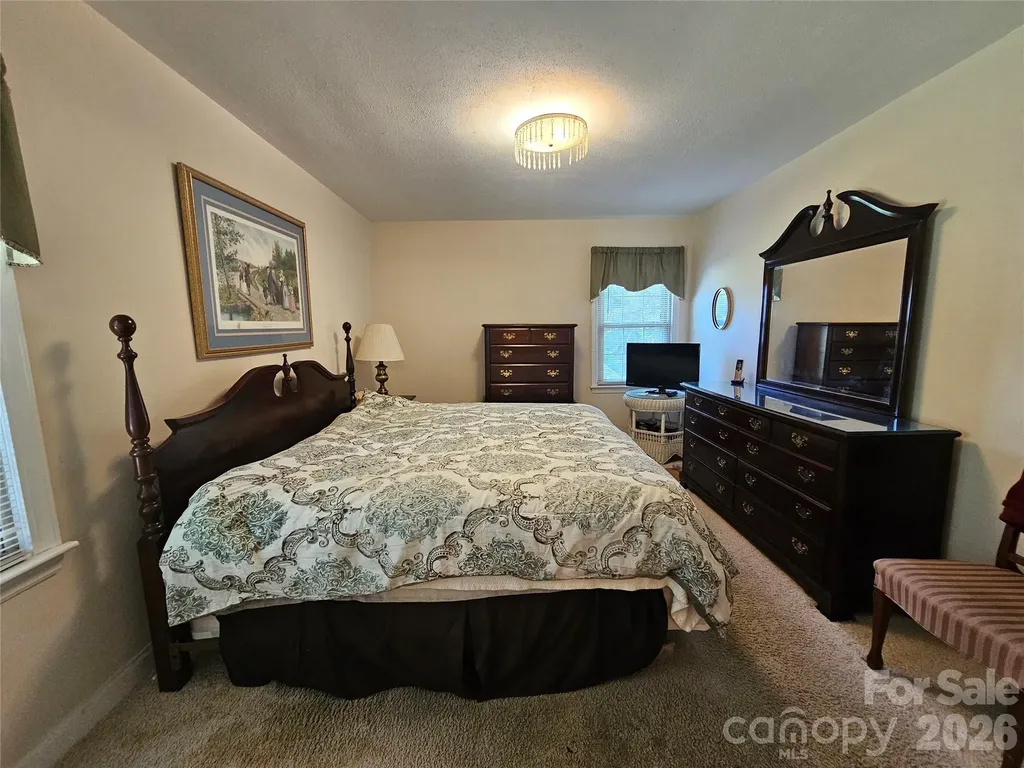 331 Woodside Drive Shelby NC 28150