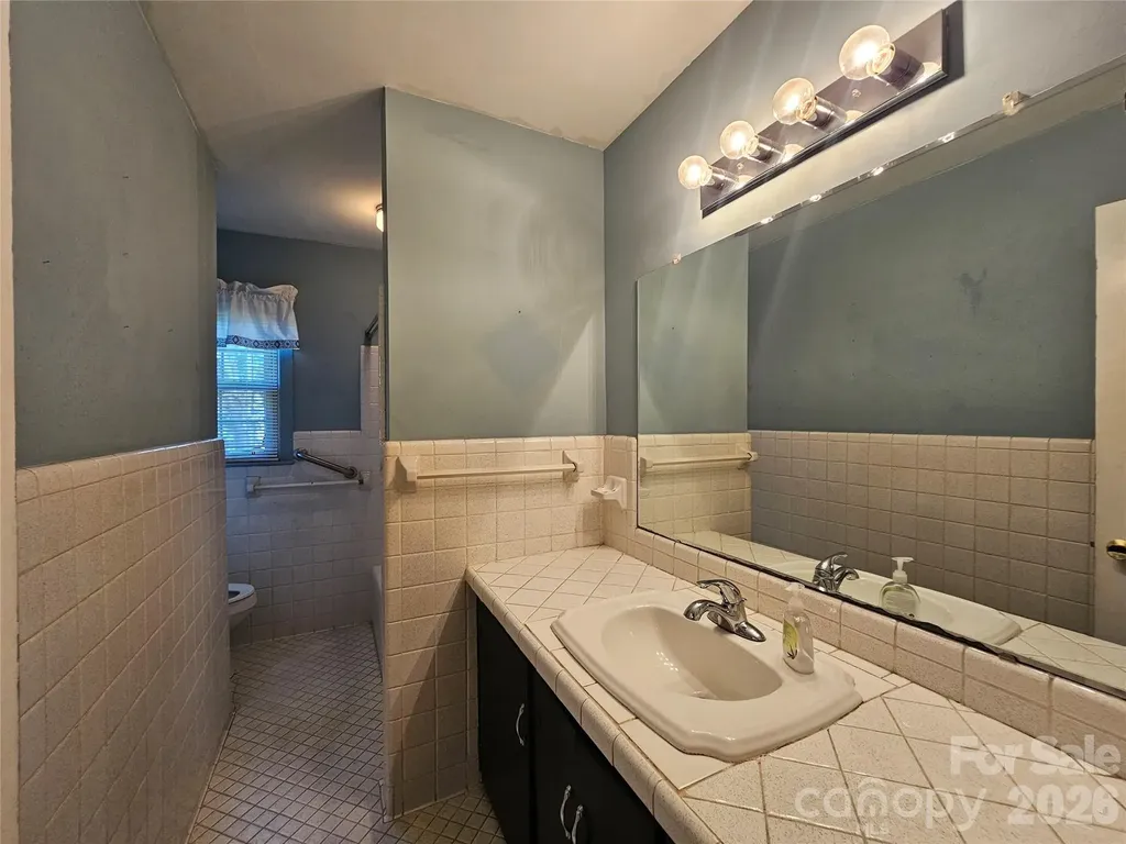 331 Woodside Drive Shelby NC 28150