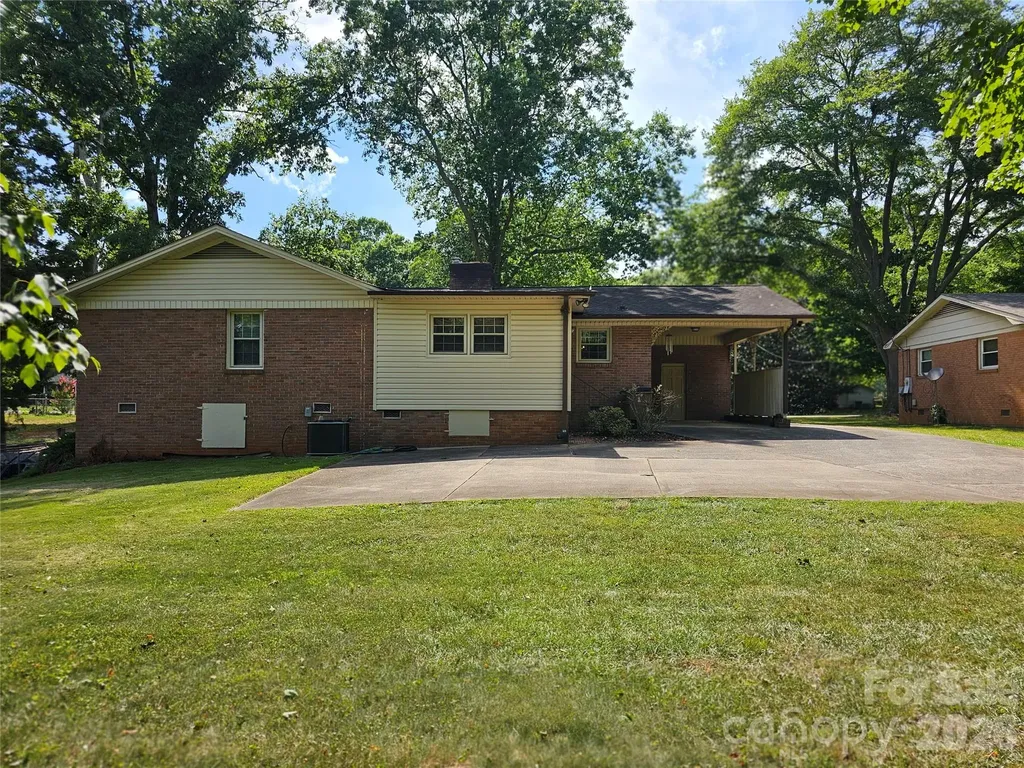 331 Woodside Drive Shelby NC 28150