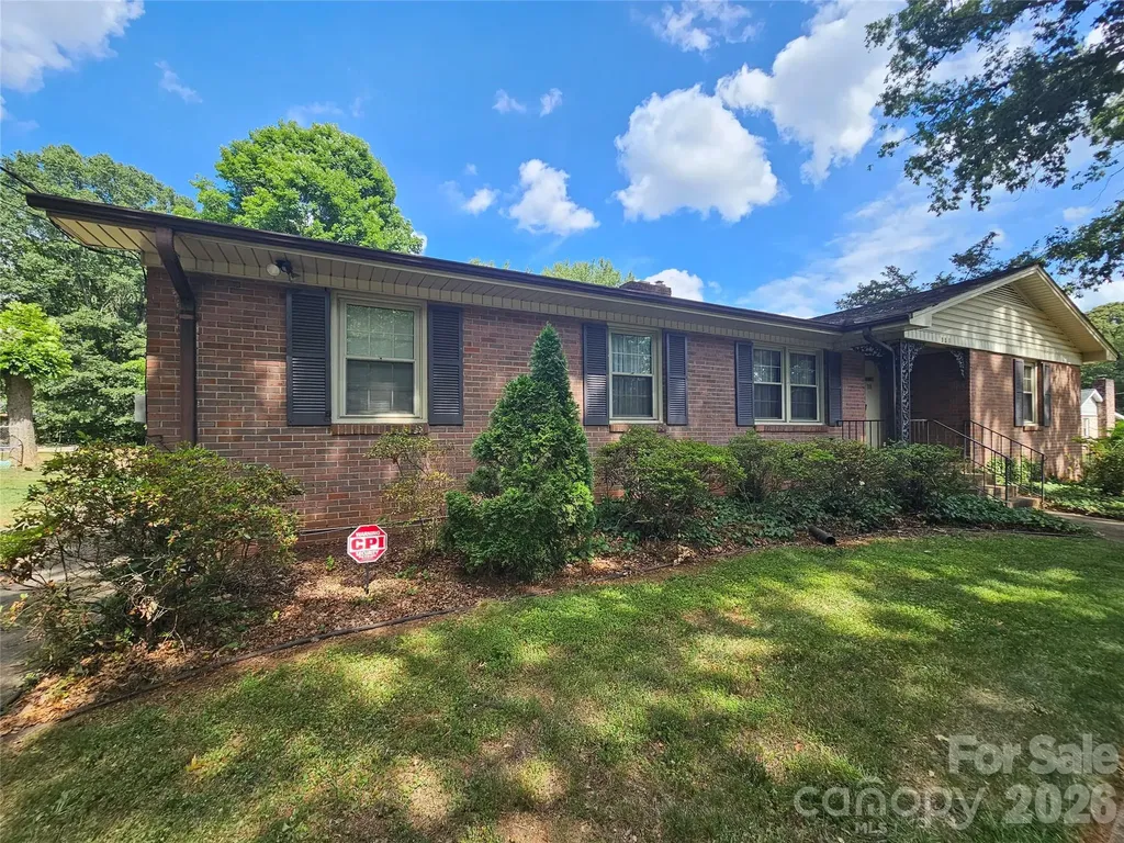 331 Woodside Drive Shelby NC 28150