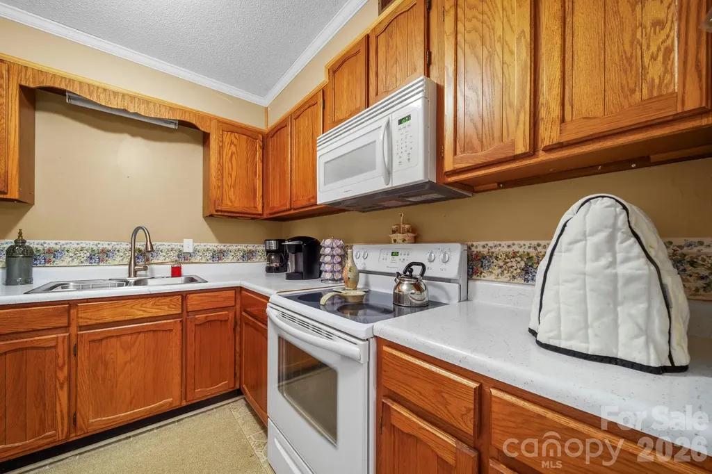 109 Carriage House Drive Kannapolis NC 28081