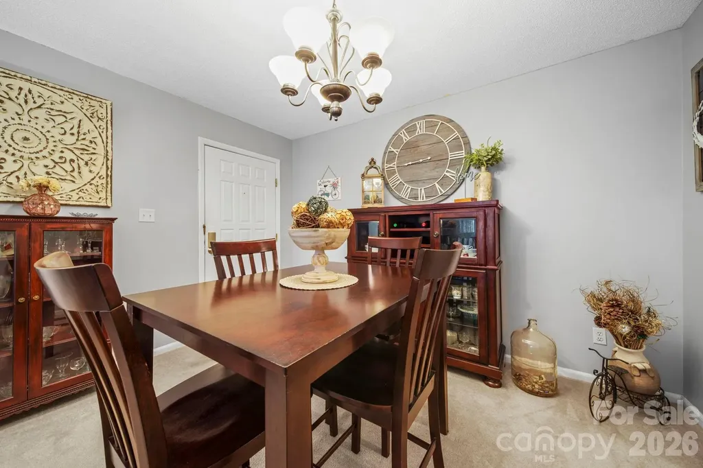 109 Carriage House Drive Kannapolis NC 28081