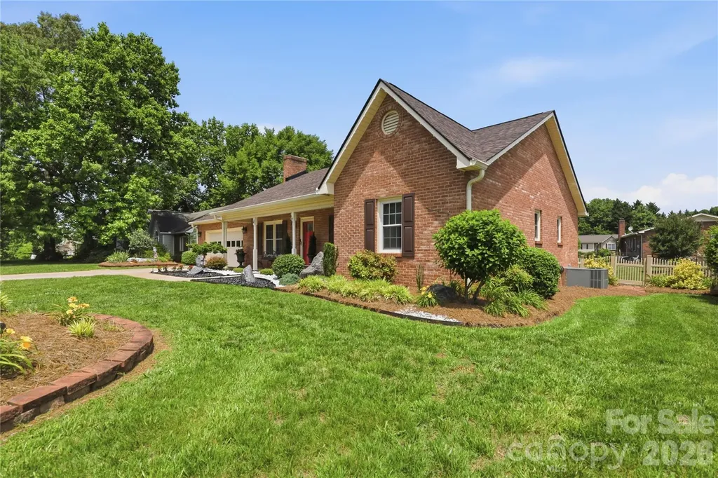 4 Fox Ridge Drive Granite Falls NC 28630