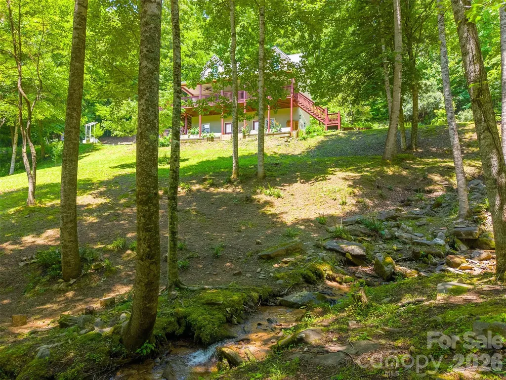 77 Pigeon Creek Trail Bryson City NC 28713