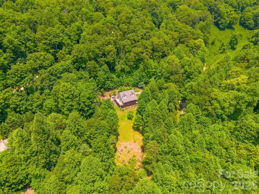 77 Pigeon Creek Trail Bryson City NC 28713