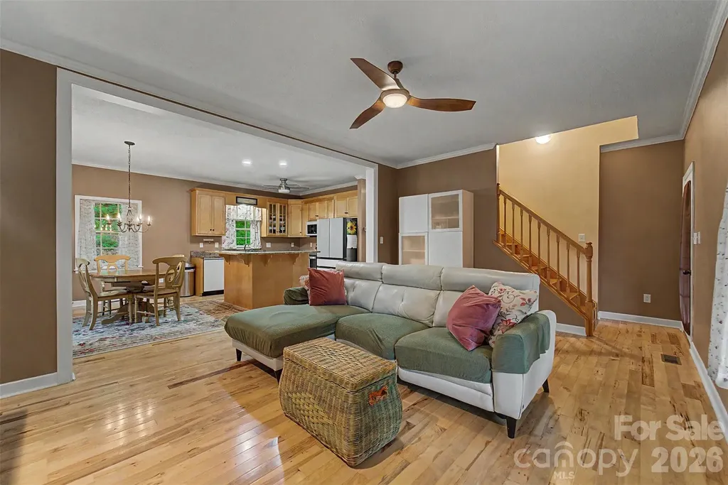77 Pigeon Creek Trail Bryson City NC 28713