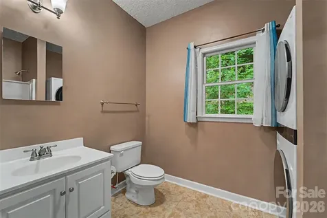 77 Pigeon Creek Trail Bryson City NC 28713