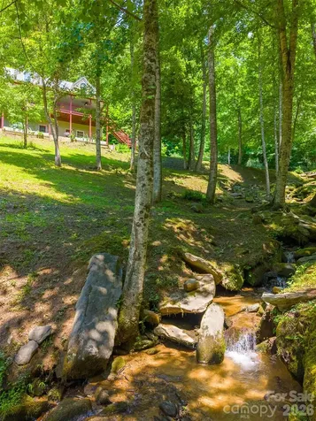77 Pigeon Creek Trail Bryson City NC 28713