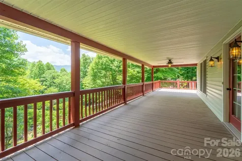 77 Pigeon Creek Trail Bryson City NC 28713