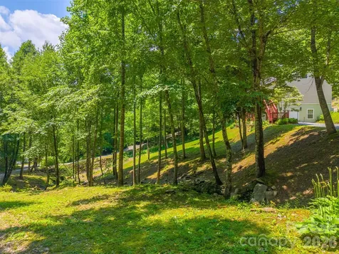 77 Pigeon Creek Trail Bryson City NC 28713
