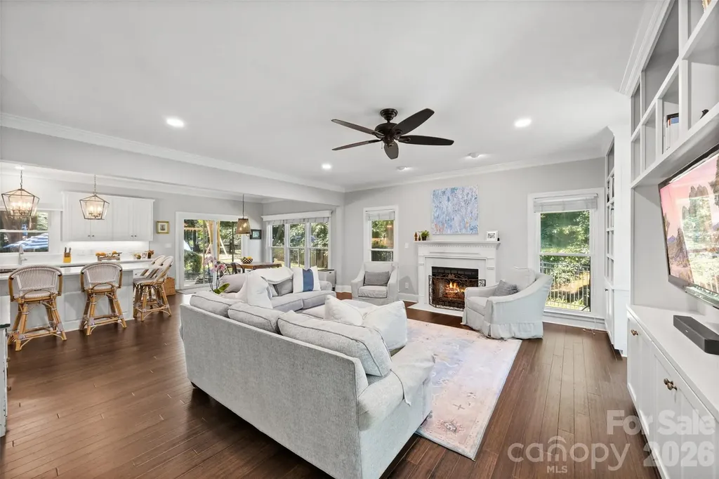 1027 Dan Maples Drive Cramerton NC 28032