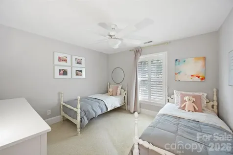 1027 Dan Maples Drive Cramerton NC 28032