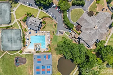 1027 Dan Maples Drive Cramerton NC 28032