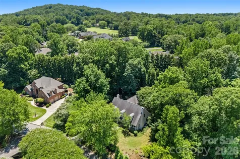 1027 Dan Maples Drive Cramerton NC 28032