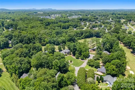 1027 Dan Maples Drive Cramerton NC 28032