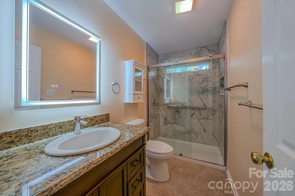 102 Forest Lake Drive Asheville NC 28803