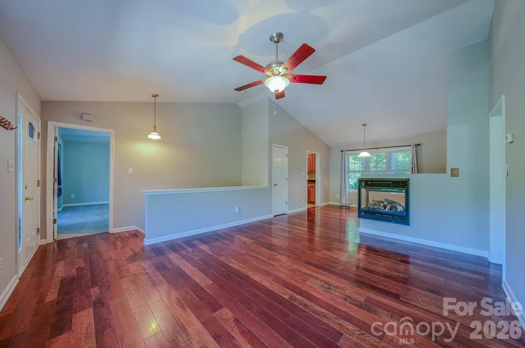 102 Forest Lake Drive Asheville NC 28803
