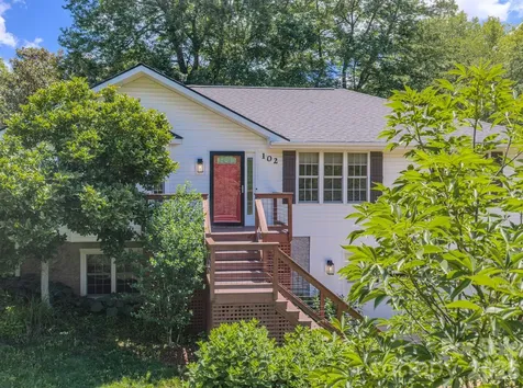 102 Forest Lake Drive Asheville NC 28803