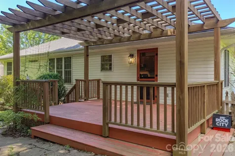 102 Forest Lake Drive Asheville NC 28803