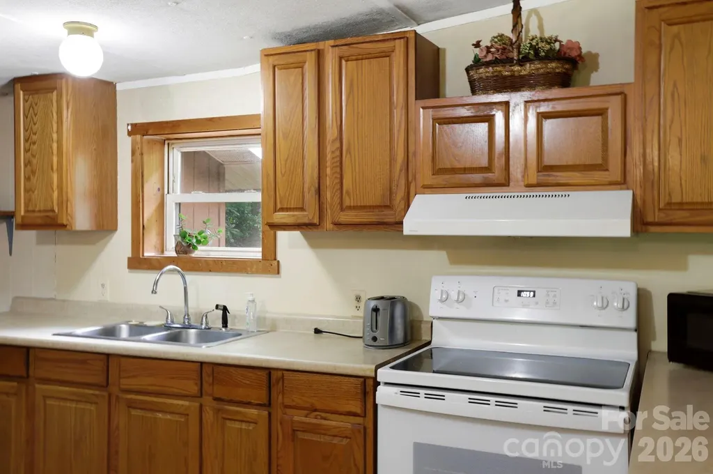 153 Gray Fox Road Rosman NC 28772