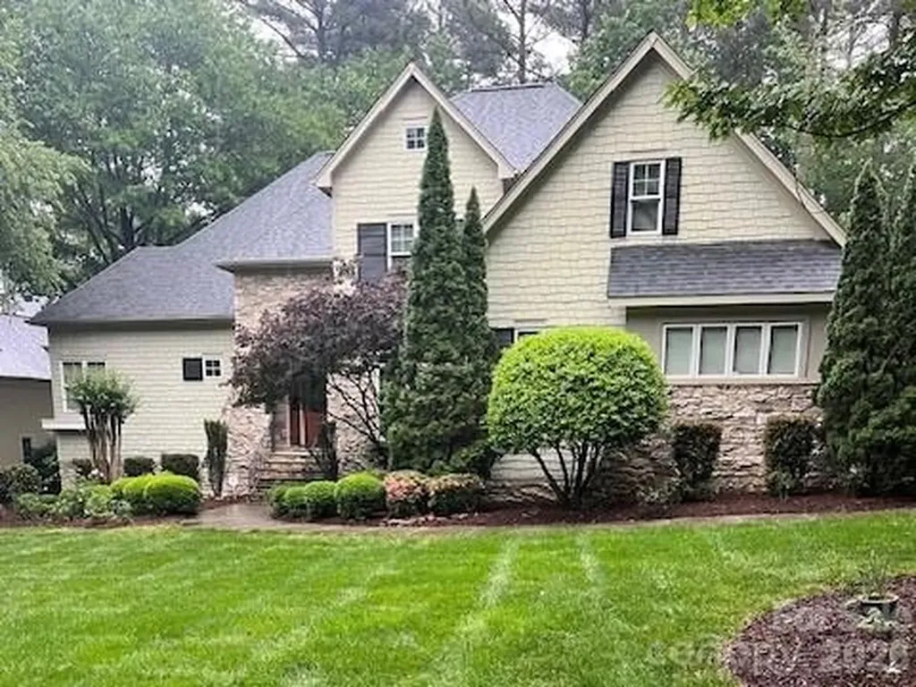 3912 Lake Spring Cove Court Denver NC 28037