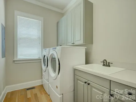 3912 Lake Spring Cove Court Denver NC 28037