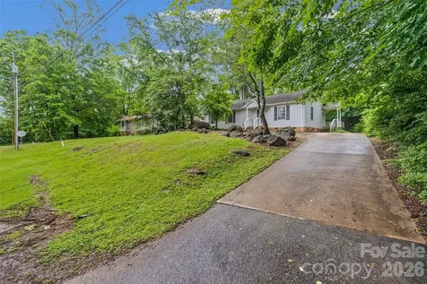 30 Seventh Street York SC 29745