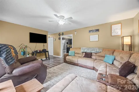 30 Seventh Street York SC 29745