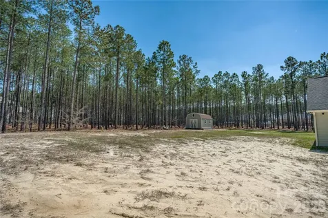 2138 Lockhart Road Camden SC 29020